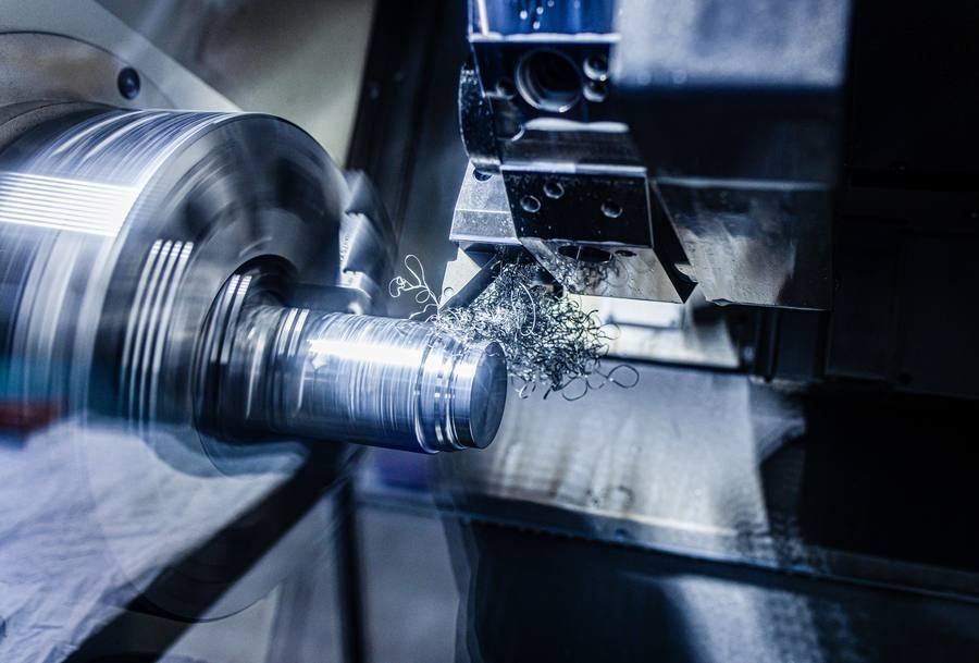Máquina CNC de precisión industrial